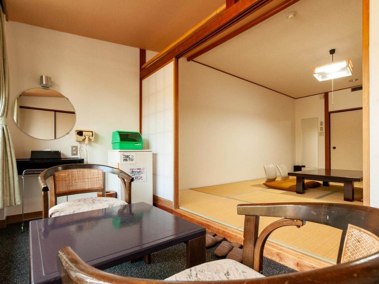 Kikuchi Grand Hotel Exterior photo